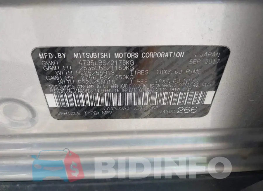 JA4AD3A31JZ015262 Photo# 9