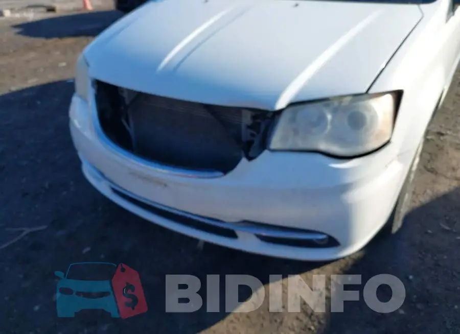2C4RC1GG4DR660142 Photo# 6