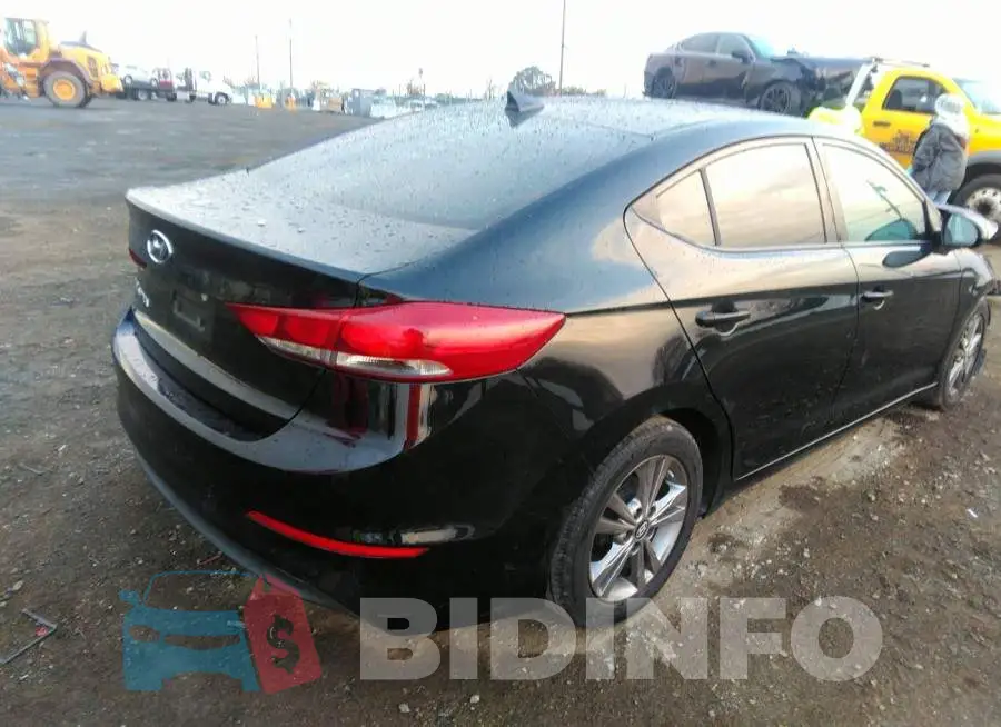 5NPD84LFXHH183987 Photo# 4