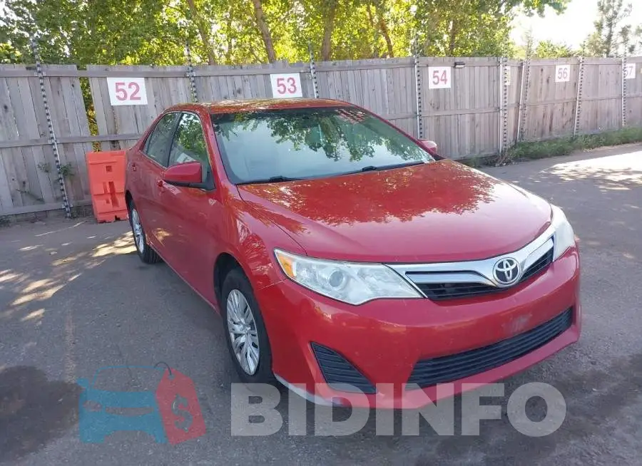 4T4BF1FK8DR335822 Photo# 1