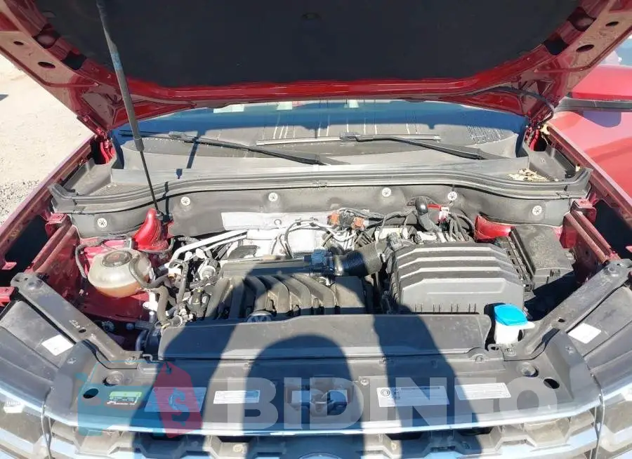 1V2MR2CA2JC582012 Photo# 10