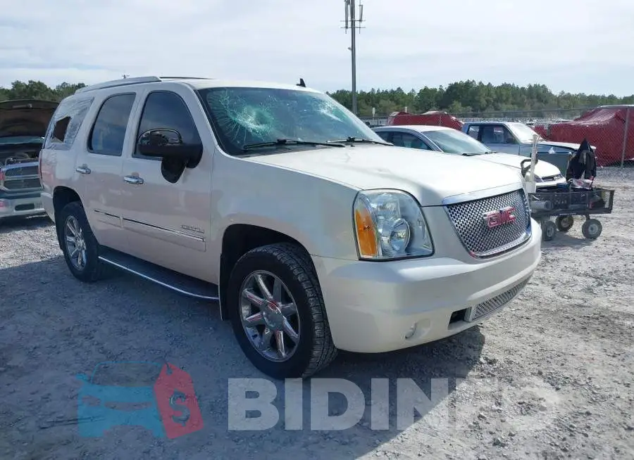 1GKS2EEF5DR305822 Photo# 1