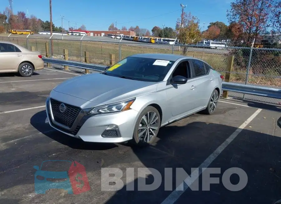 1N4BL4CV4NN327368 Photo# 2