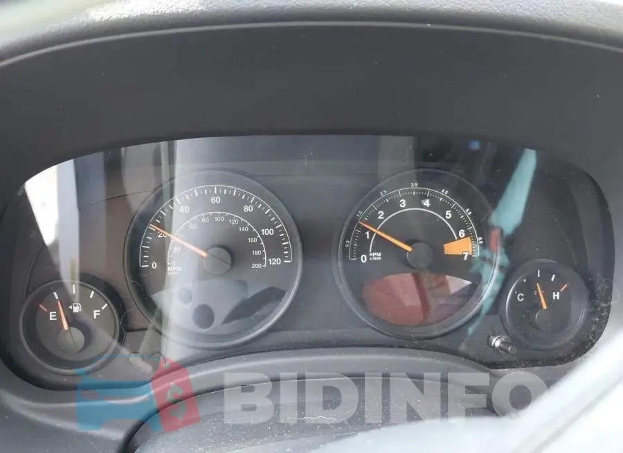 1C4NJDBBOGD549421 Photo# 7