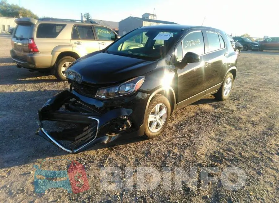 3GNCJNSB1KL229578 Photo# 2