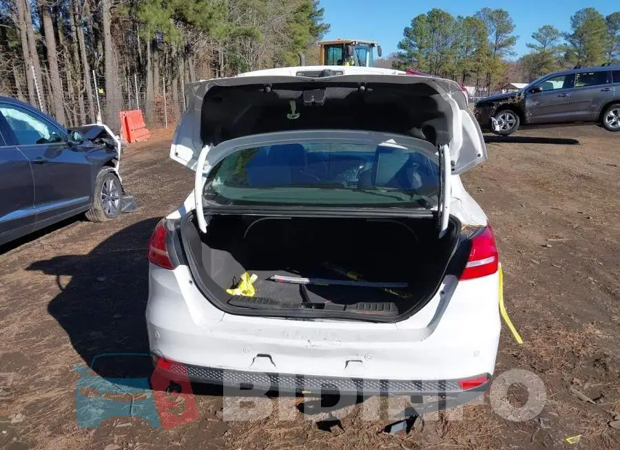 1FADP3F27FL238285 Photo# 3