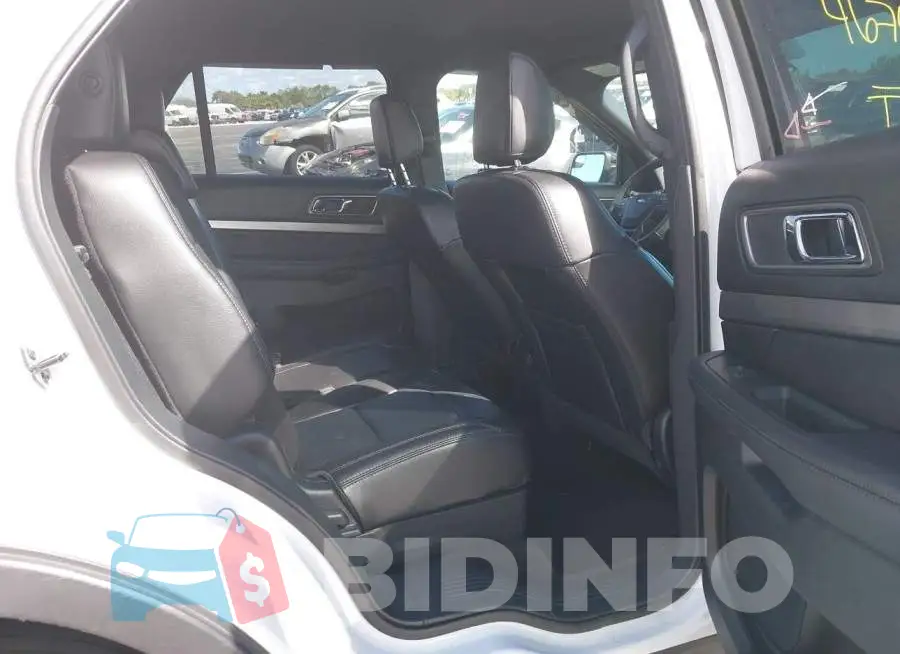 1FM5K7D84JGB39464 Photo# 8