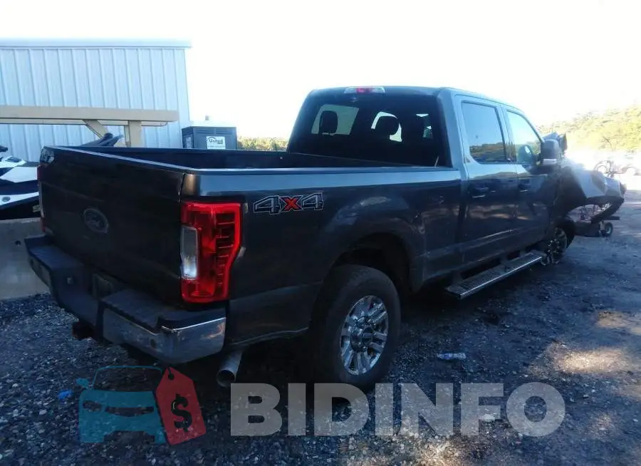 1FT7W2B67JEB93942 Photo# 4