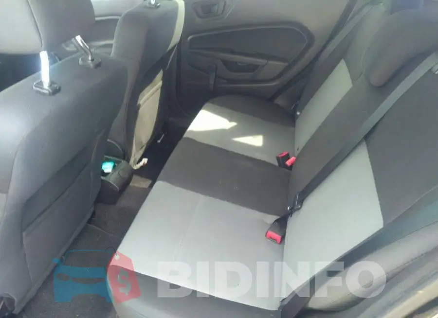 3FADP4TJ5GM180663 Photo# 8