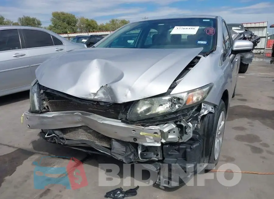 19XFB2F55FE018559 Photo# 6