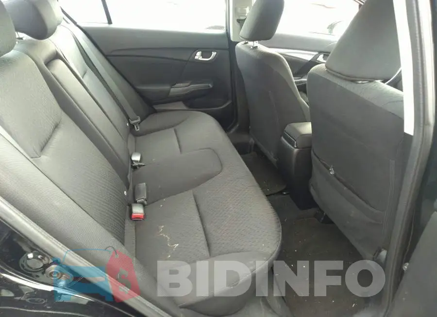 19XFB2F86EE207777 Photo# 8
