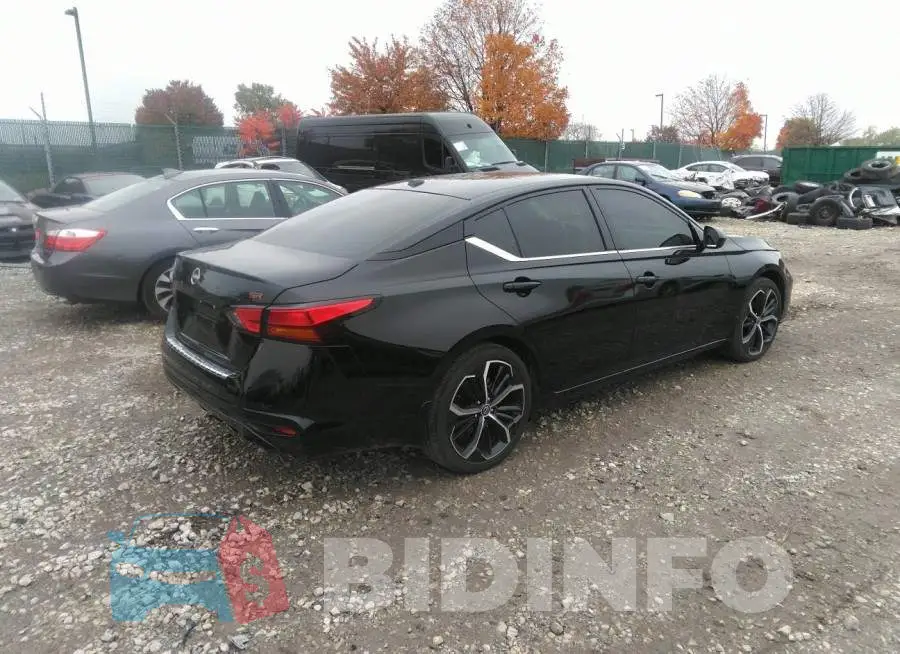 1N4BL4CV3PN325839 Photo# 4
