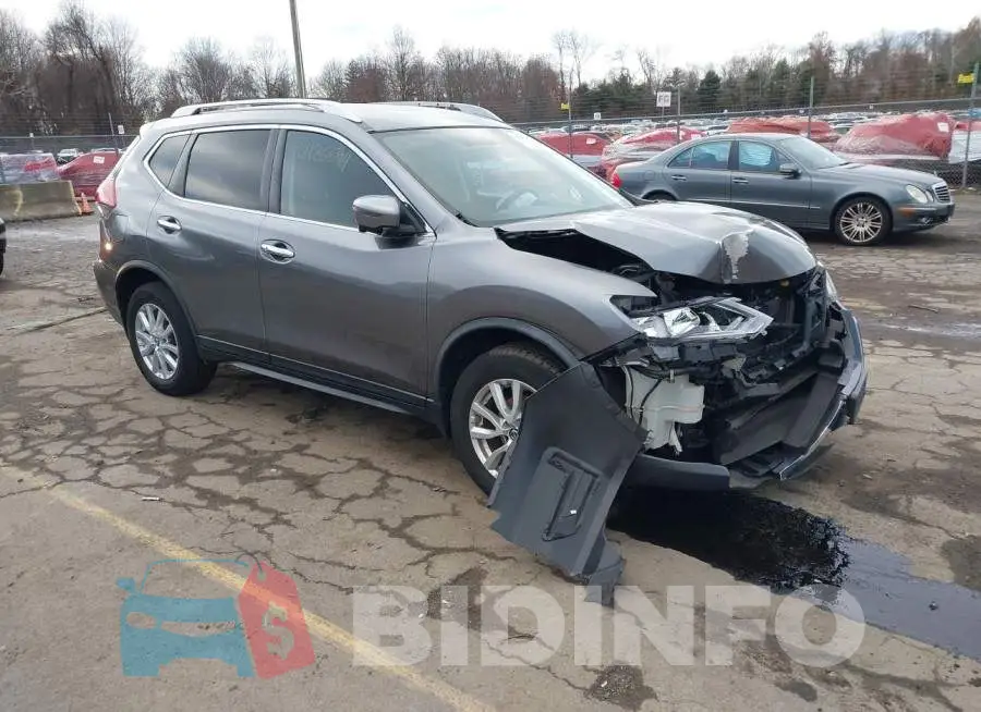 KNMAT2MV5JP611728 Photo# 1