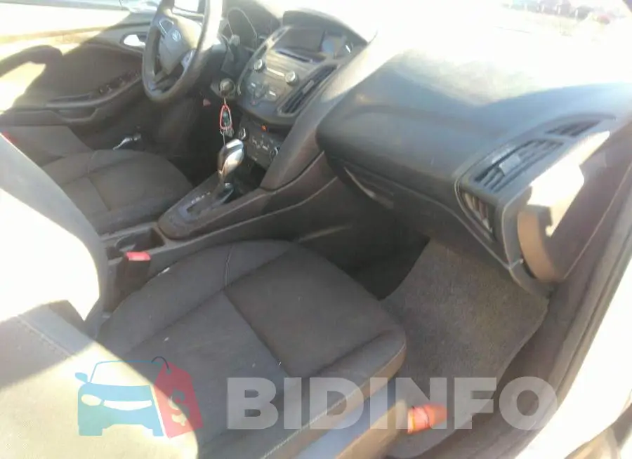 1FADP3F29GL351690 Photo# 5