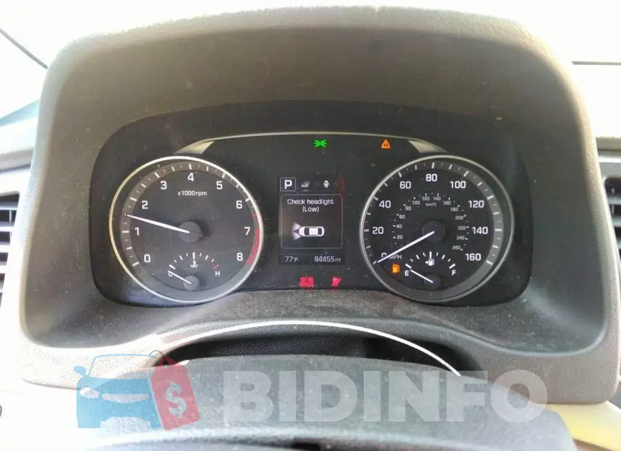 5NPD84LFXJH321002 Photo# 7