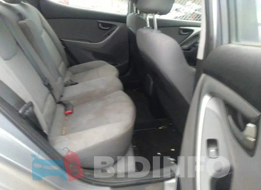 5NPDH4AE2GH756986 Photo# 8