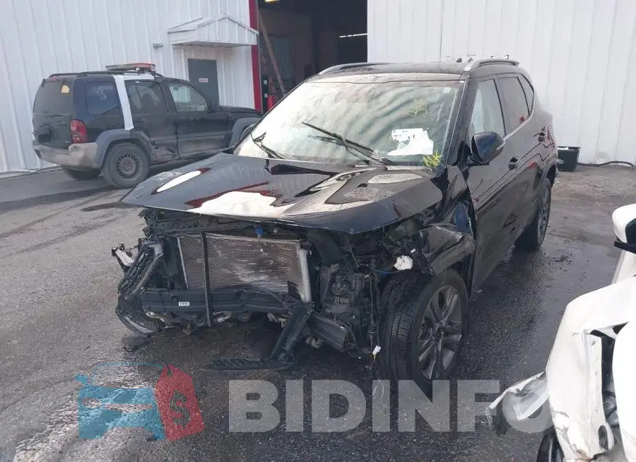 KNDEUCAA7M7169187 Photo# 2