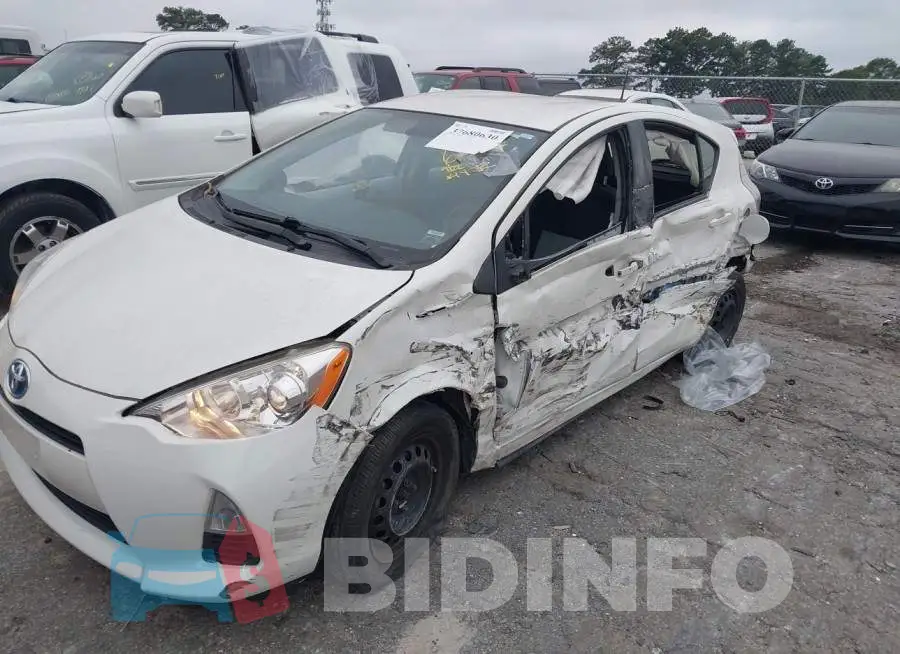 JTDKDTB3XE1076607 Photo# 6