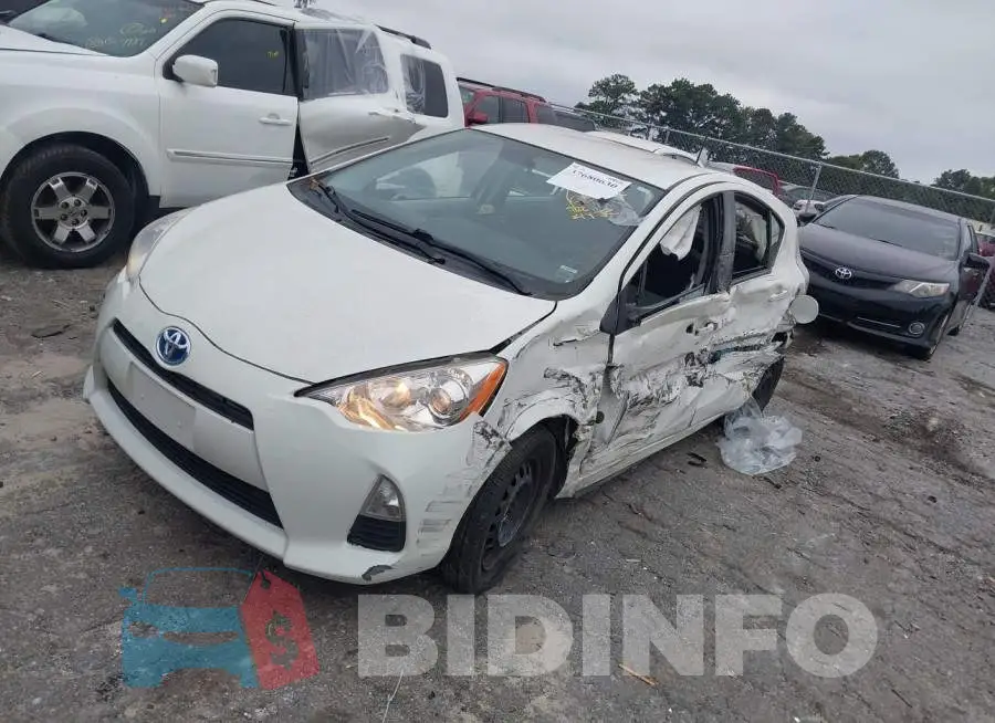 JTDKDTB3XE1076607 Photo# 2