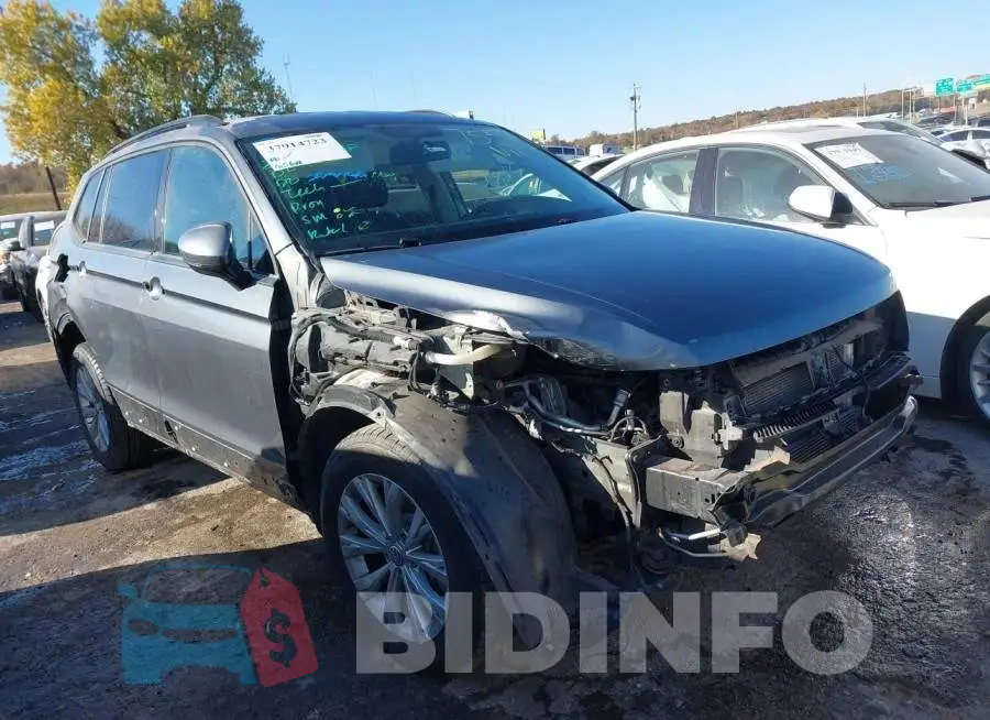 3VV0B7AX7KM104081 Photo# 1