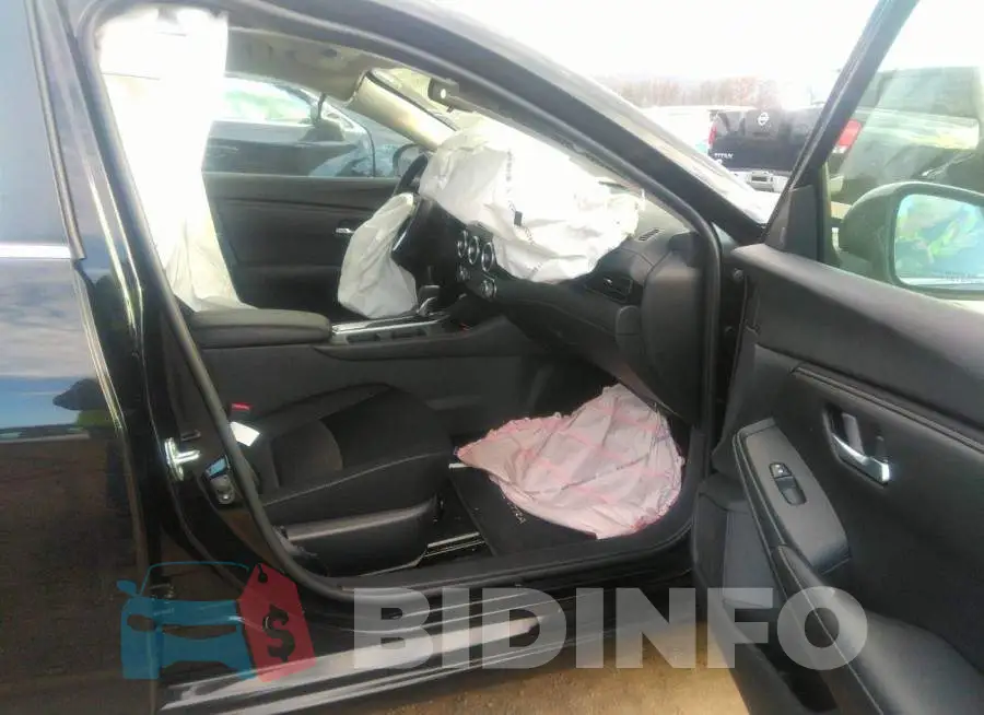 3N1AB8CV9PY270917 Photo# 5