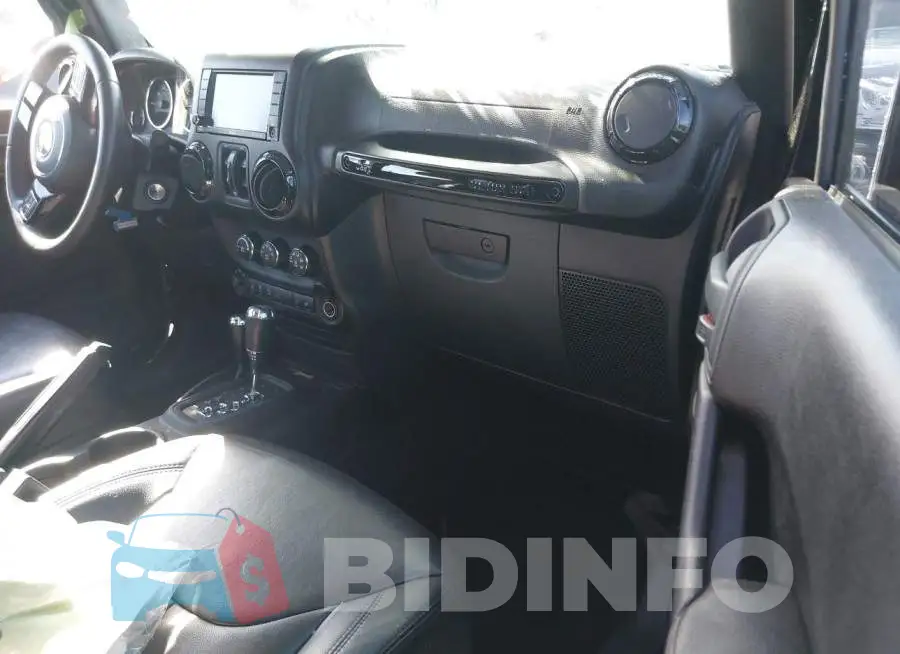 1C4BJWEG4FL696755 Photo# 5