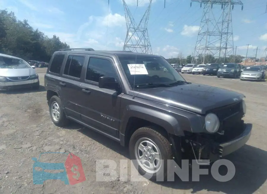 1C4NJPBB6GD802887 Photo# 1