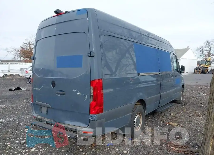 WD4PF1CD3KP124300 Photo# 4