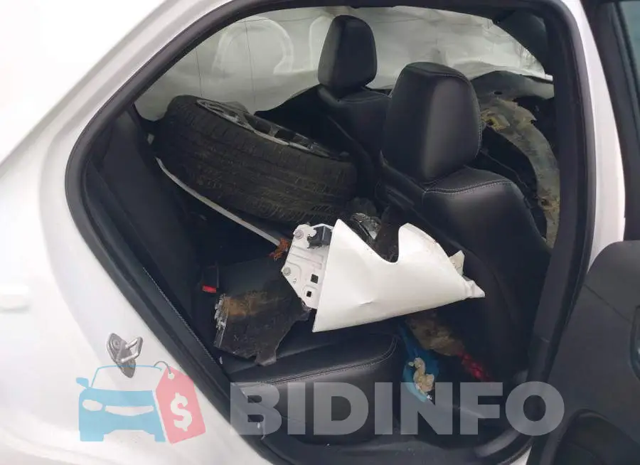 2C3CCABG7JH275385 Photo# 8