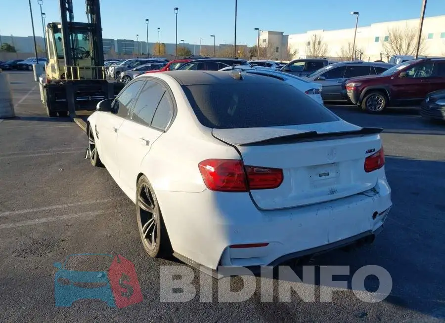 WBS8M9C53J5J79411 Photo# 3