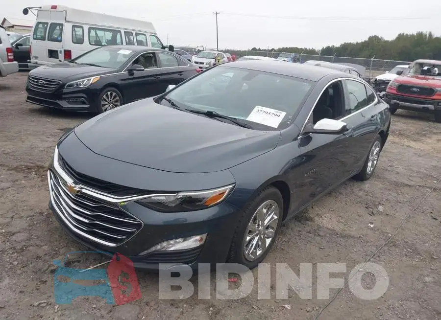 1G1ZD5ST6LF065896 Photo# 2