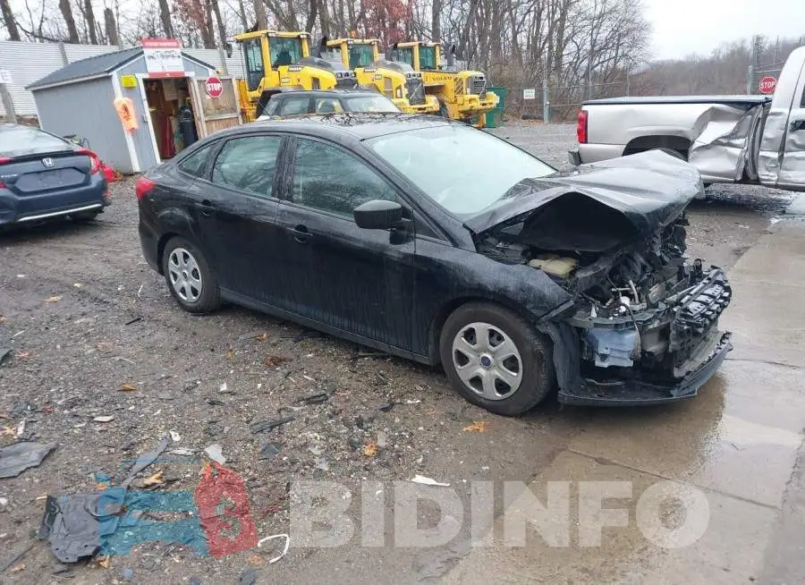 1FADP3E21GL403461 Photo# 1