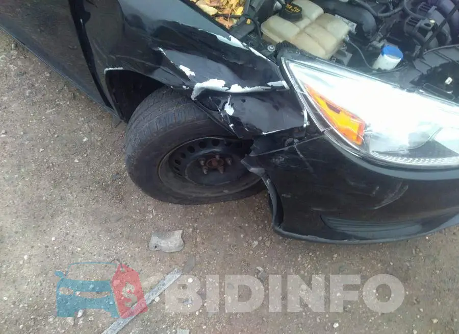 1FADP3E23HL282904 Photo# 6