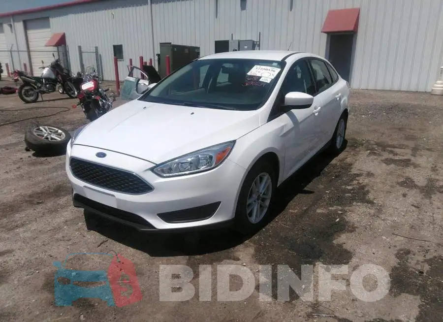 1FADP3F24JL269731 Photo# 2