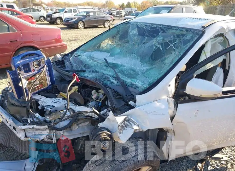 1FADP3F29EL293657 Photo# 6