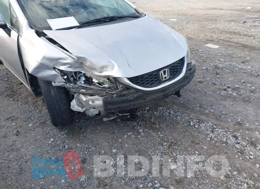 19XFB2F74FE015637 Photo# 6
