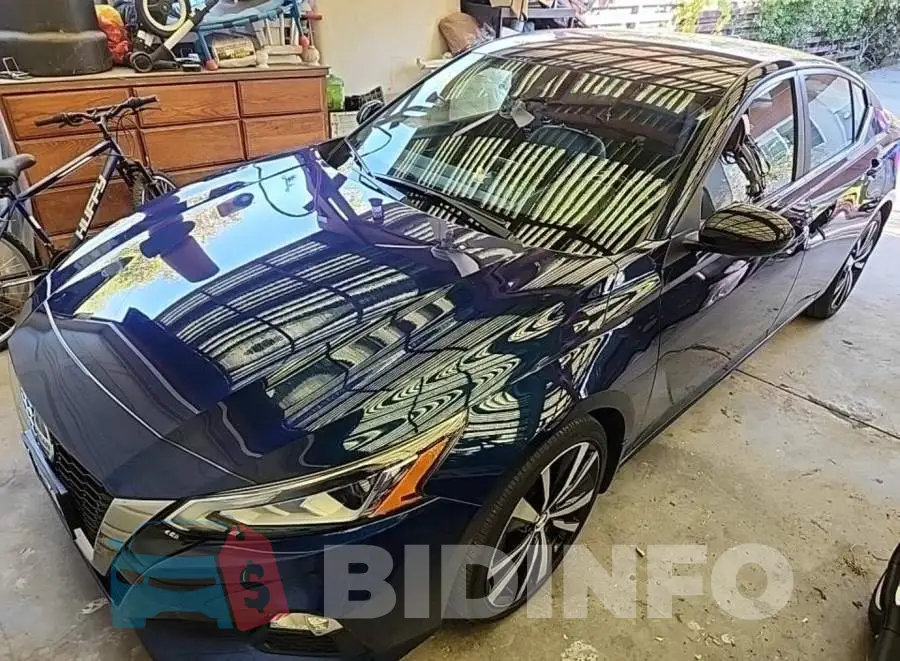 1N4BL4CV3NN336854 Photo# 2