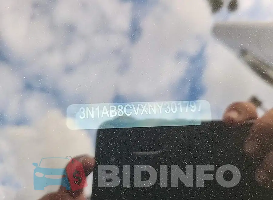 3N1AB8CVXNY301797 Photo# 8