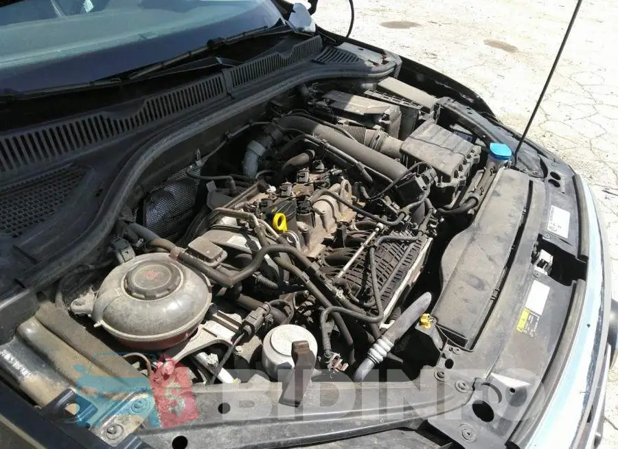 3VWC57BU7KM120429 Photo# 10