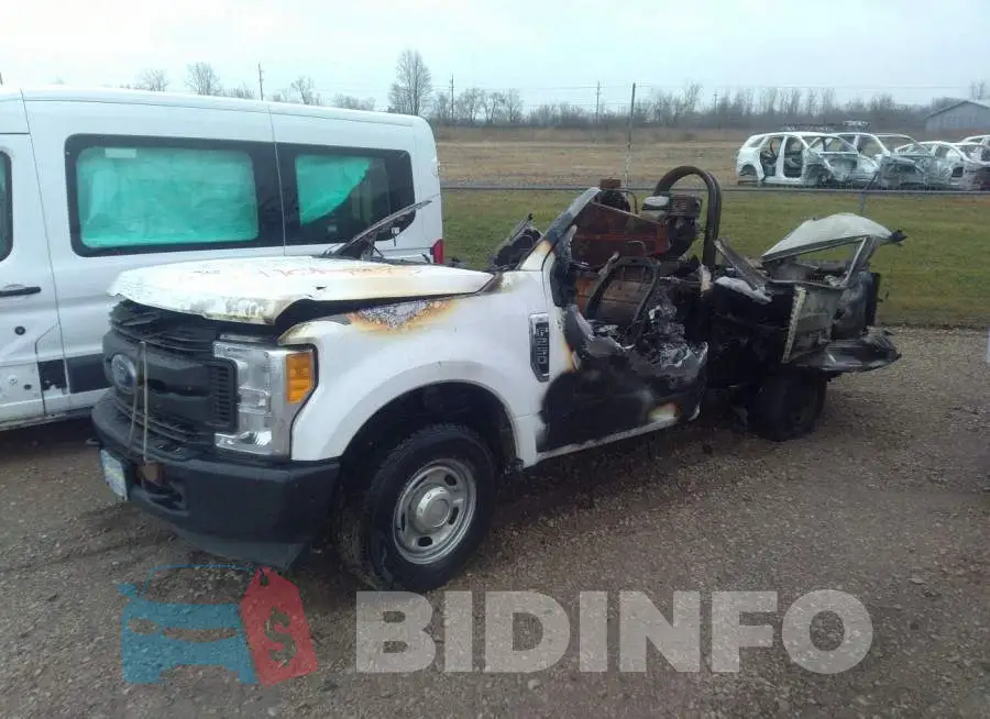 1FTBF2A66HEB70173 Photo# 2
