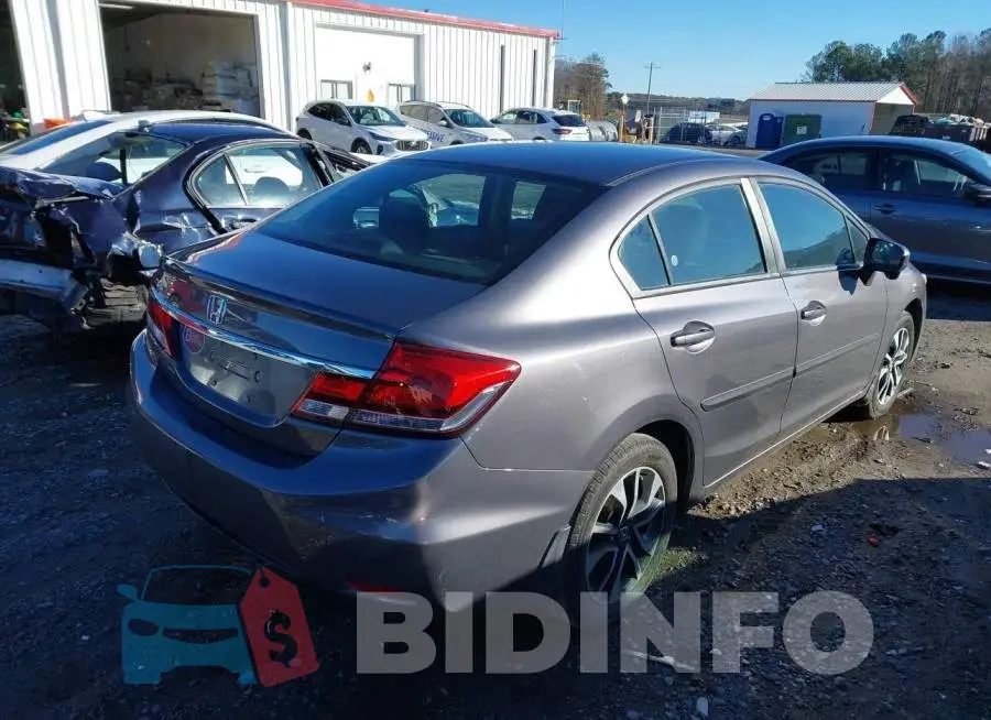 19XFB2F82FE053697 Photo# 4