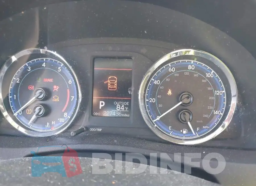 2T1BURHE2HC825427 Photo# 7