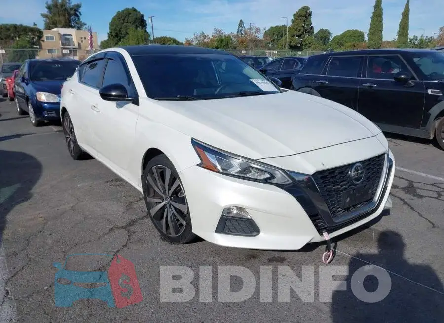 1N4BL4CV6LC165803 Photo# 1