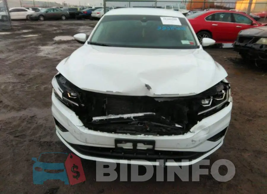 1VWSA7A37LC017675 Photo# 6