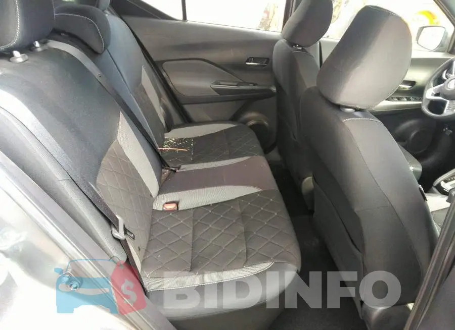 3N1CP5CU9KL508206 Photo# 8