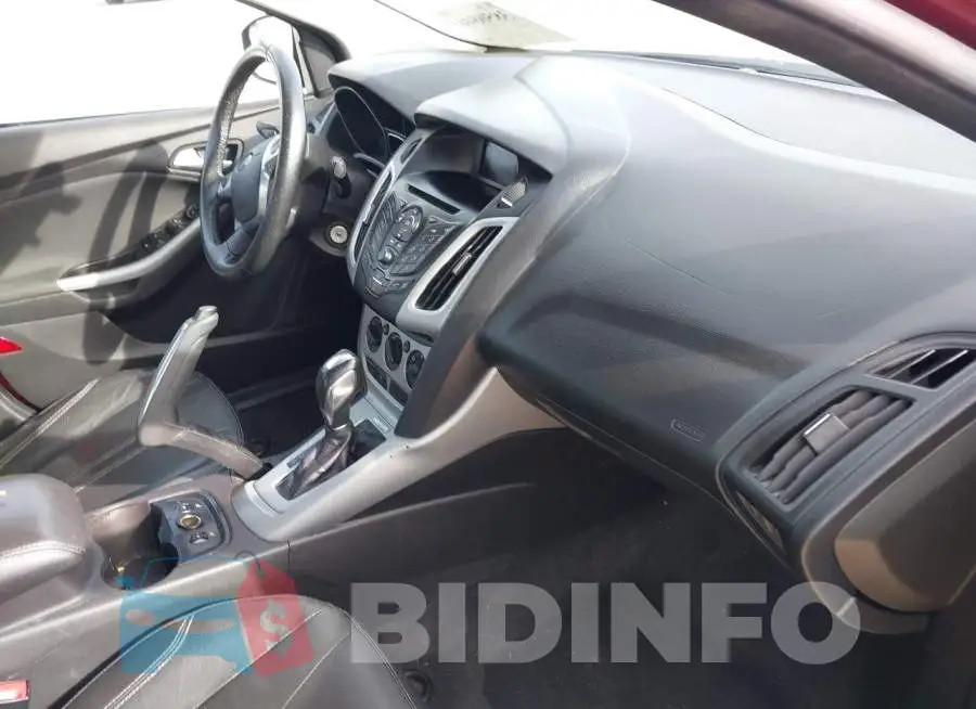 1FADP3F2XEL120942 Photo# 5