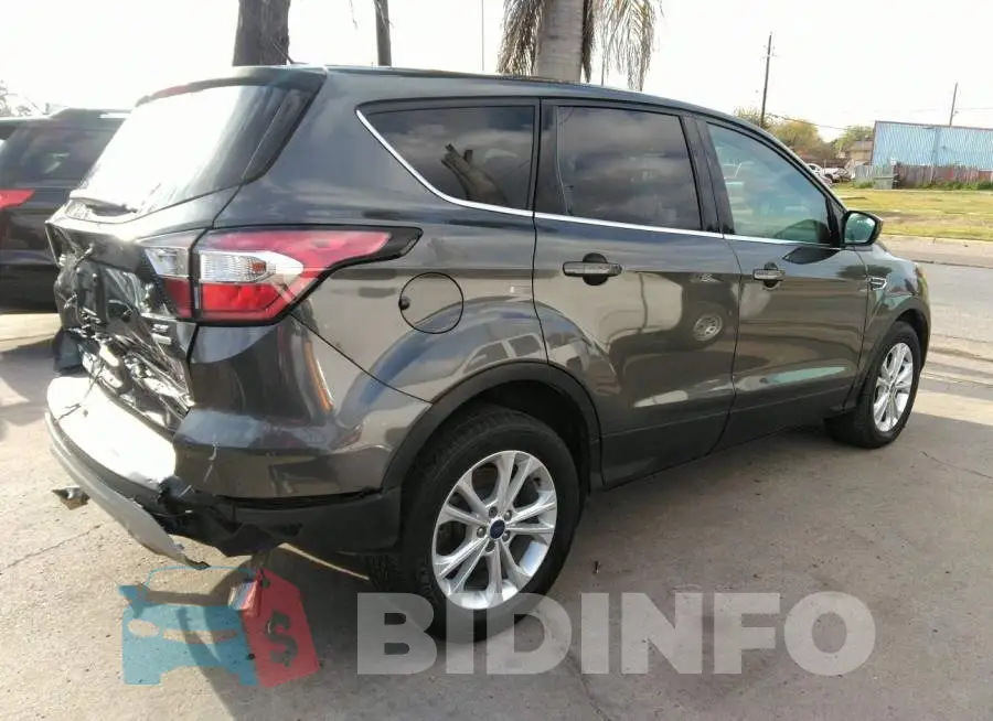 1FMCU0GD3HUE17607 Photo# 4