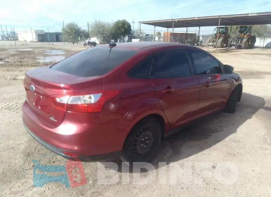 1FADP3F24EL105837 Photo# 4