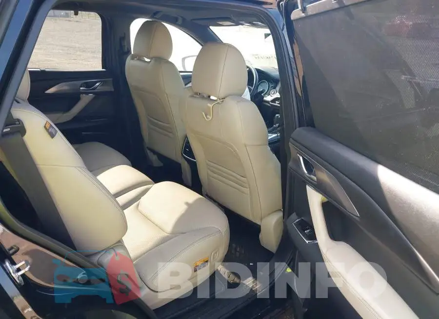 JM3TCADY7L0411322 Photo# 8
