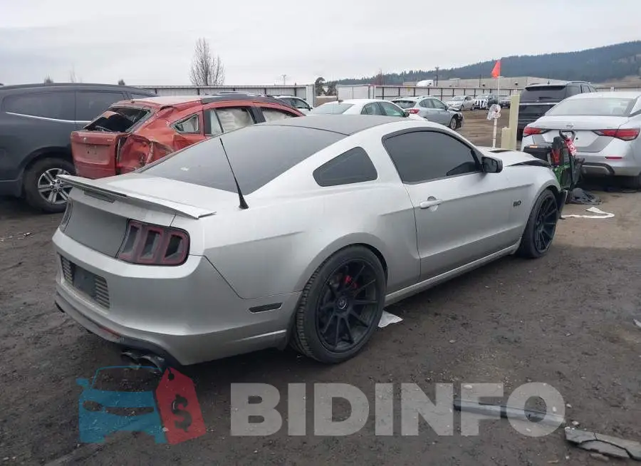 1ZVBP8CF2E5207774 Photo# 4